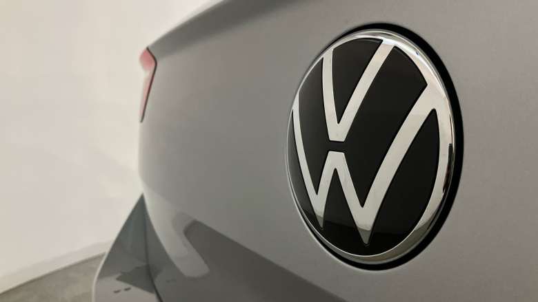 Volkswagen T-Roc 1.5 TSI Style Design 5dr Petrol Hatchback